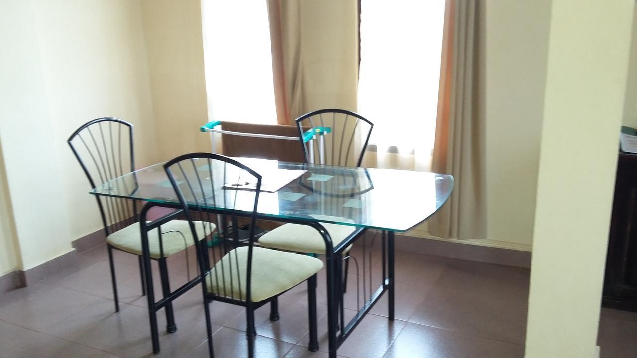 Hotel Ar - Riyadh Kualatungkal Ngoại thất bức ảnh