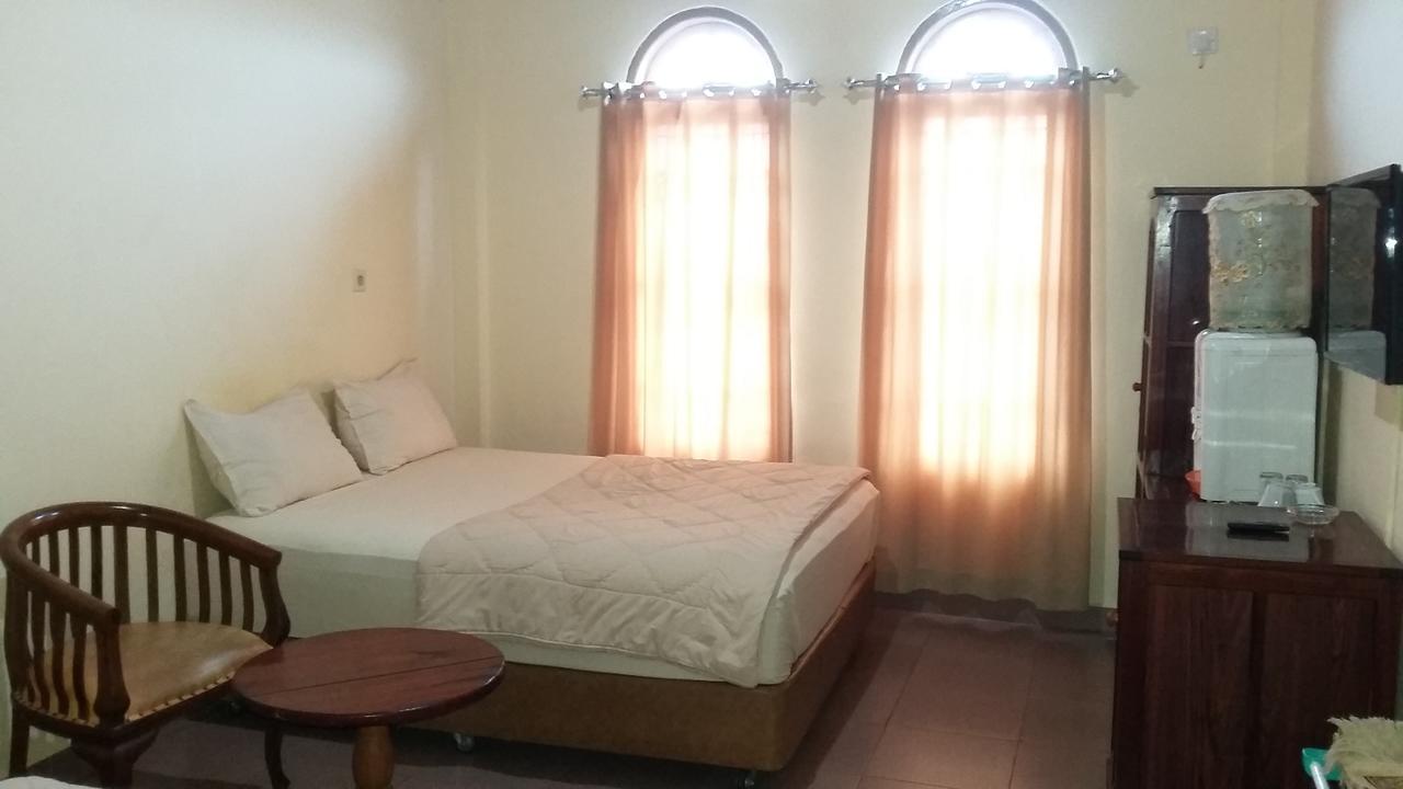 Hotel Ar - Riyadh Kualatungkal Ngoại thất bức ảnh
